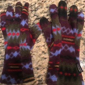 Patagonia women’s gloves